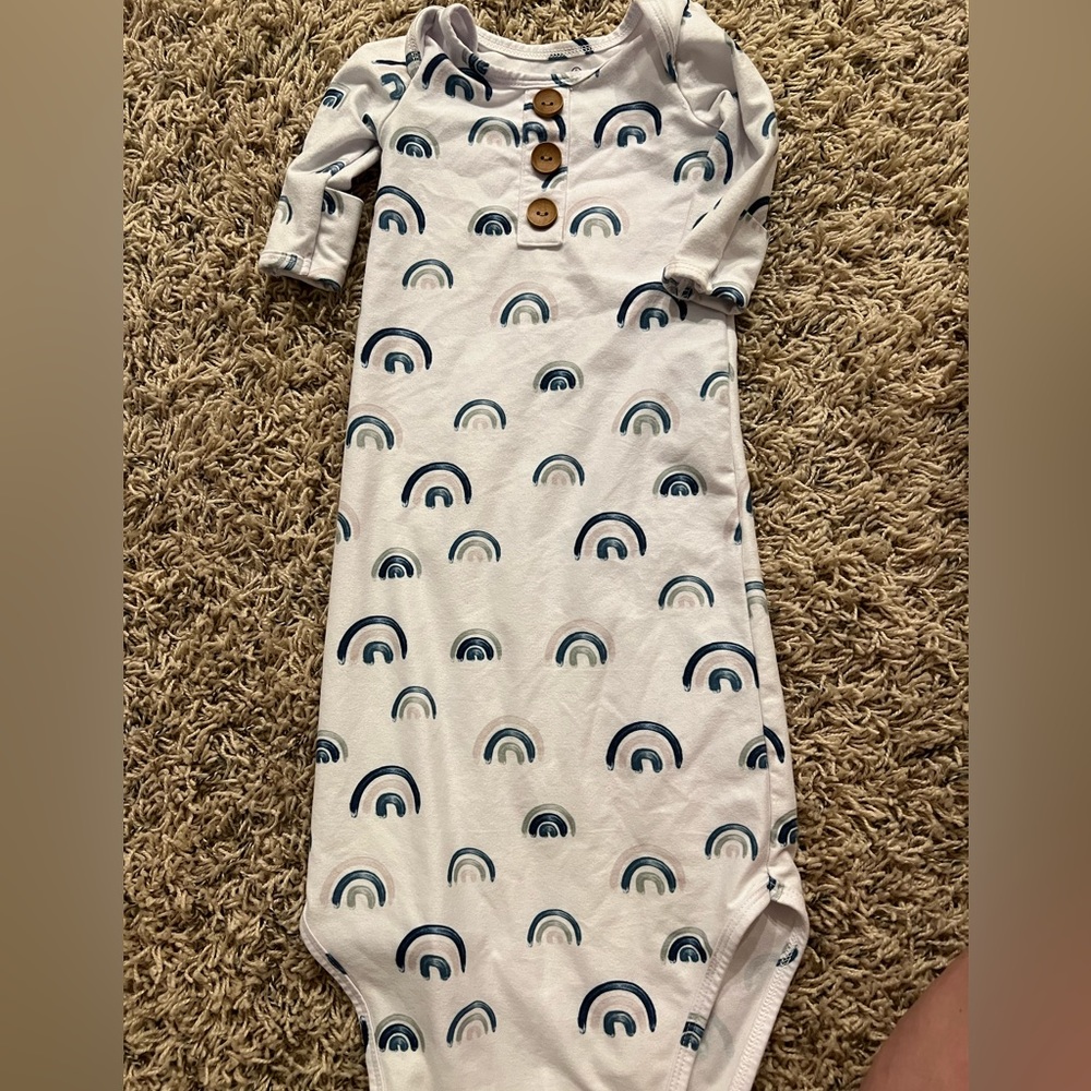 Caden lane night gown 0-3 months. Excellent used condition.
